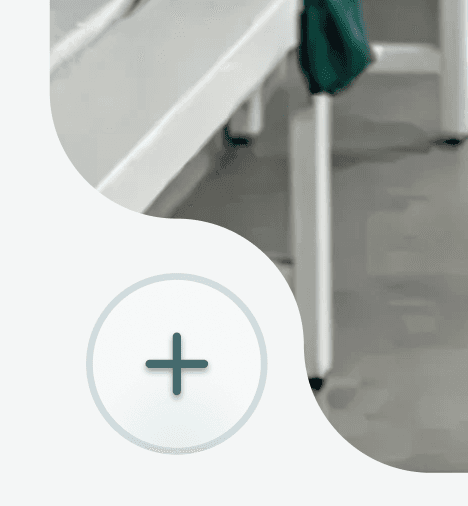 Diseño en Figma: curvas suaves alrededor del botón circular